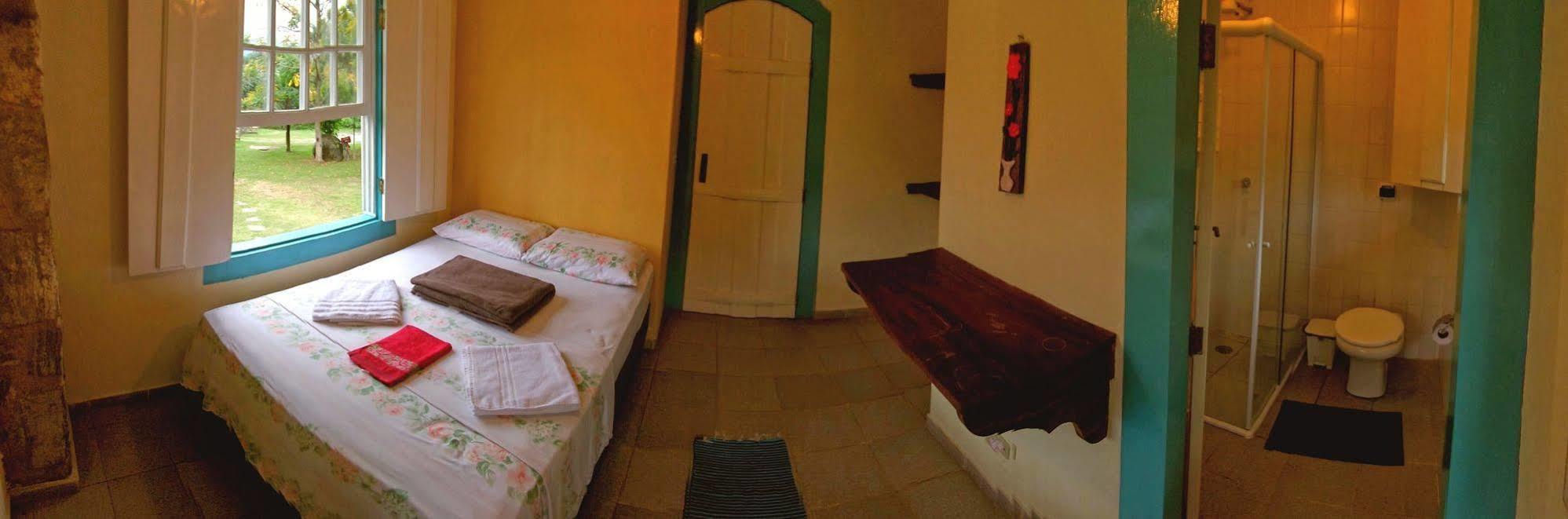 Casa Viva Hostal Parati